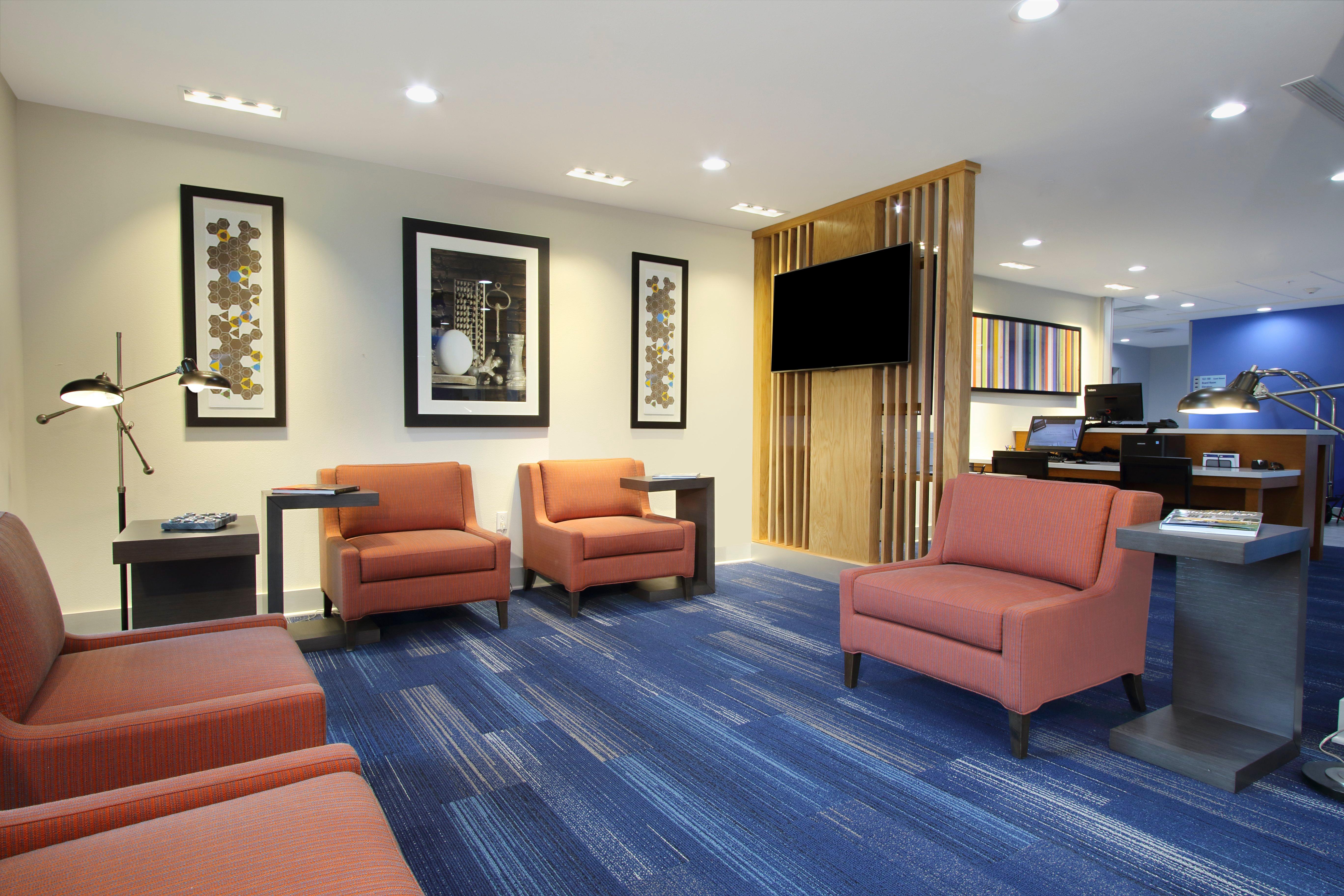 Holiday Inn Express & Suites - Lake Charles South Casino Area By Ihg Exterior foto