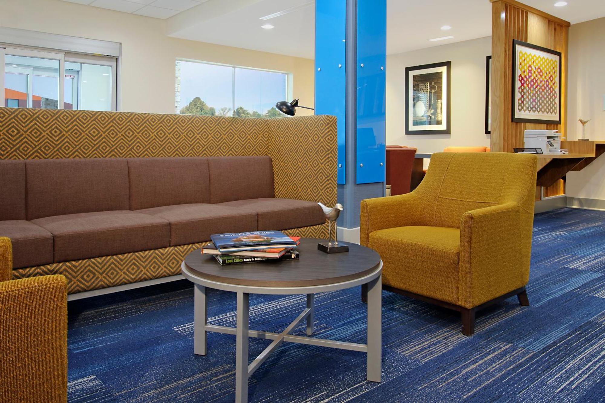 Holiday Inn Express & Suites - Lake Charles South Casino Area By Ihg Exterior foto